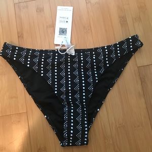 Cupshe Tropic Heat Bikini Bottoms NWT, Medium